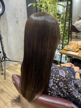 ロダット 横浜(LODAT by little) つやさらストレート・縮毛矯正・髪質改善【LODAT横浜】