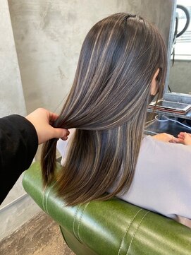 アポロ 横浜駅店(apollo) ハイライトバレイヤージュダブルカラーミルクティーベージュ