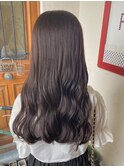 まるで深煎りのように!?ほろ苦ヴァイオレットで艶感が◎
