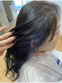 イヤリングカラー　紫　ゆるふわロング　【草加駅東口】