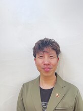 ヤマグチ トゥシェル ヘアー&メイク ヘアーアンドメイク 濱田 正義