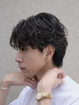 フィフス トウキョウ (fifth TOKYO) 渋谷メンズセンターパートマッシュシャドウパーマルーズパーマ