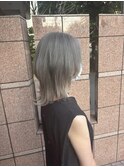 シルバーグレージュ/グレージュ/レイヤーウルフ