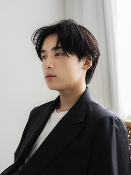 ロウ 銀座(RAW) メンズ黒髪センターパート