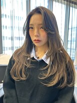 ジュエム(jouerm)&nbsp;レイヤーカット/ハイトーン/顔周り/外苑前美容室/ブリーチカラー