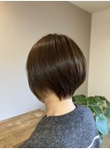 くびれショートボブ・似合わせカット