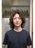 癖をいかしたミディアムヘア《諸星》