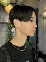 アイン(EIN)&nbsp;【EIN】黒髪センターパート/メンズショート/韓国ヘア/マッシュ