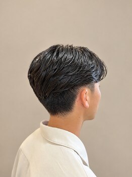 ウル バイ シャルマン(URU by charmant)の写真/【第一印象が変わる】清潔感と再現性を重視した大人のビジネススタイル。