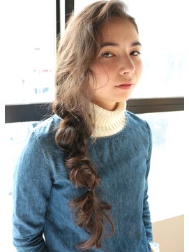 ナヌーク シブヤ(nanuk shibuya) 小顔に魅せるラフな編み込みアレンジ◇ミントグリーンカラー◇