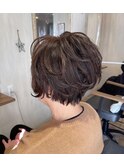 春カールのショートボブ