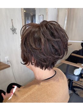 マロウ(marou) 春カールのショートボブ