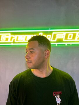 グリーディーフォックス 代々木(Greedy FOX) 束感/コンマヘア/アップバング/ツーブロックマッシュ/フェード