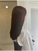 ふんわりミディアムシースルーバング黒髪スタイルアッシュカラー