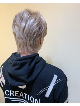 アルティーナ(altina) ホワイトベージュカラー