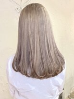 スカイ 本店(SKY)&nbsp;CHELL_ブリーチ2回でできるホワイトミルクティーカラー