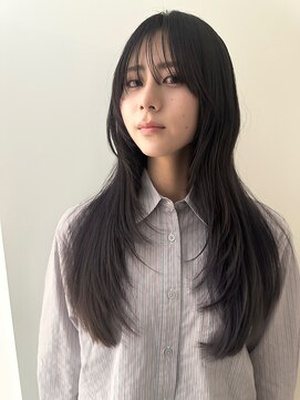 モノクロ(MONOCHRO) 20代/30代/韓国レイヤー/ハッシュカット/ウルフ/レイヤー/小顔