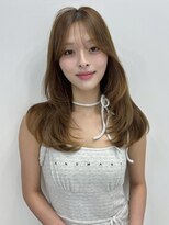 ユーフォリア 青山(Euphoria)&nbsp;顔周り小顔カット上品透明感イルミナカラー