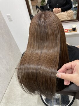 ラナ(Lana) 【Lana】赤みを消して艶が出る、大人のオリーブベージュブラウン