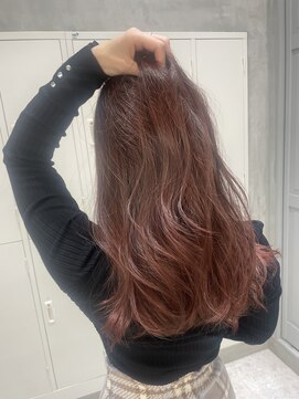 ジーナ 新宿(Zina) ピンクブラウン