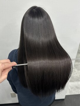 ピリオド 赤坂(Period.) ロングヘアー 地毛風 美髪 縮毛矯正 髪質改善 赤坂見附 美容室