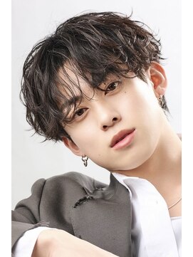 アストラ(ASTRA) MEN’S HAIR/波巻きツイストスパイラル/リバースセンターパート