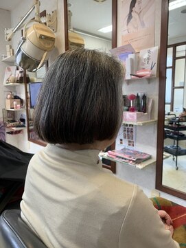 サロン ド シルク 前髪ありボブ