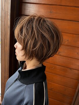 リドル ヘアー 駒生店(Riddle HAIR) 丸みショートボブ×ハイライトカラー
