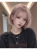 ハイトーンピンク×小顔ボブ