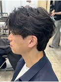清潔感アップのフェザーパーマセンターパート◎