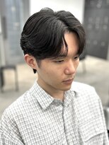 オーバルバイアピッシュ(OVARL by apish)&nbsp;フェザーパーマ毛流れセンターパートコンマバングカルマパーマ