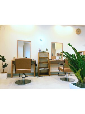 【吉敷】温かい雰囲気の店内でリラックス♪プライベート空間room hairで大人のキレイを手に入れる