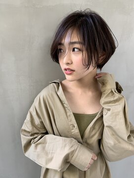 ミィ 表参道(mee.) 【mee.】ブチ　人気オシャレ透け感ショート