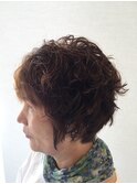 大人の無造作パーマ