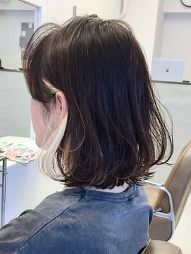 ミッテル(mittell) ボブ毛先パーマことりベージュ黒髪ウォーターフォール