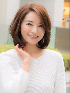 シェル 鎌倉小町(SHELL) 大人可愛いツヤ髪小顔ストレートボブ・３