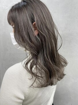 キラ 渋谷(KILLA) ハイライトグレージュ/ホワイトアッシュ/白髪ぼかし/髪質改善