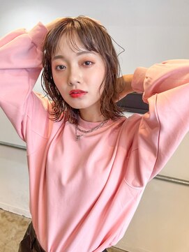 ユーア(yuur.) ナチュラルくびれミディアム