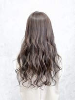 デミヘアー(Demi hair)&nbsp;ミルクティーベージュ×ウェーブ巻き