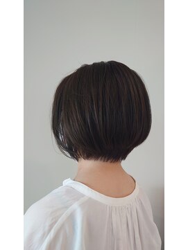 マヤ 小瀬店(MYA) 襟足スッキリショートボブ