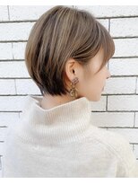 ロンド 銀座(Lond)&nbsp;【銀座◇成田】丸みショートヘルシースタイルショコラアッシュ