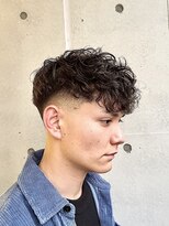 アソビ 表参道(ASOBI)&nbsp;【スペインカール　スキンフェード】