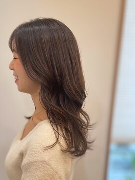 ヴァラ(VOILA) セミロング