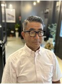 大人海外メンズヘア七三分けサイドパートフェードカット