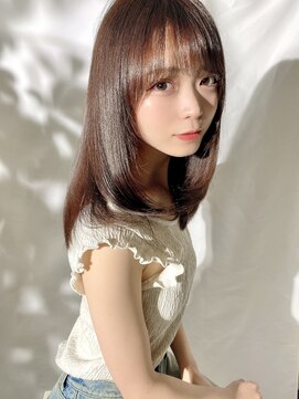 クム(kumu) 【kumu】ミディアムレイヤー/小顔おくれ毛/似合わせ前髪/名古屋