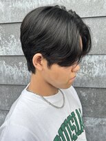 ヒュイル バイ ニアウ(Hwyl by Niau) メンズマッシュセンターパートスパイラルパーマニュアンスパーマ