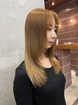 エリマバイフィフス 調布(elima by fifth) レディースレイヤースタイル顔周りレイヤー前髪なし20代調布