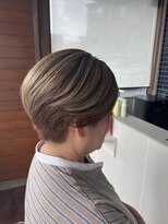 リドル ヘアー 駒生店(Riddle HAIR)&nbsp;ショートボブ×ハイトーンカラー