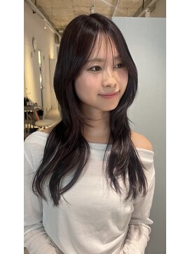 アム(amu) ハッシュカット／ラベンダーグレージュ