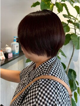 ギネス(Giness) シンプル美フォルム・ショートボブ